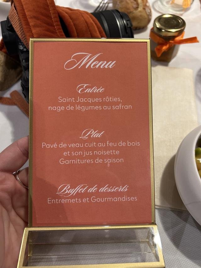 Aux Jolis Jours - 2
