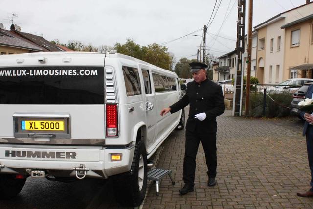 Lux Limousines - 1
