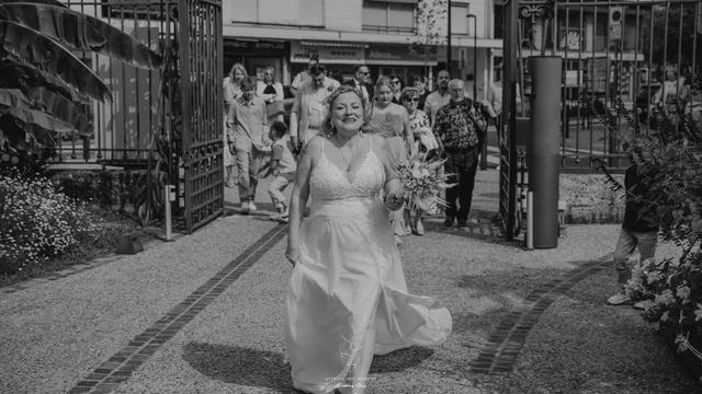 The Little Caravane & Crazy In Love - 1