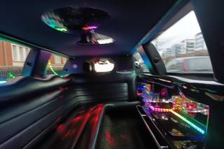 Kris Drive Limousine - 4