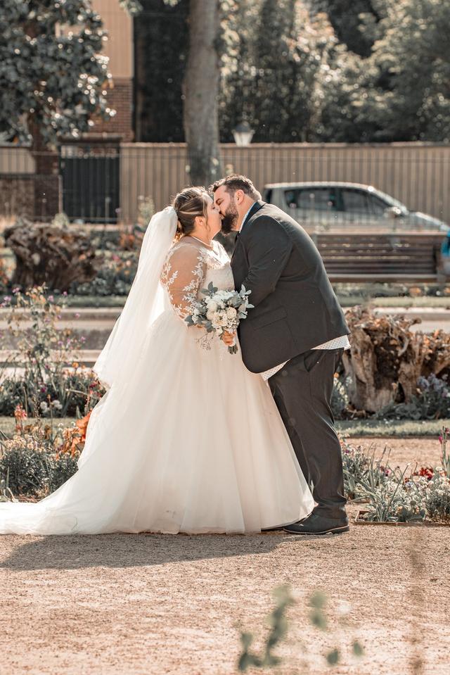 M & H Weddings - 2