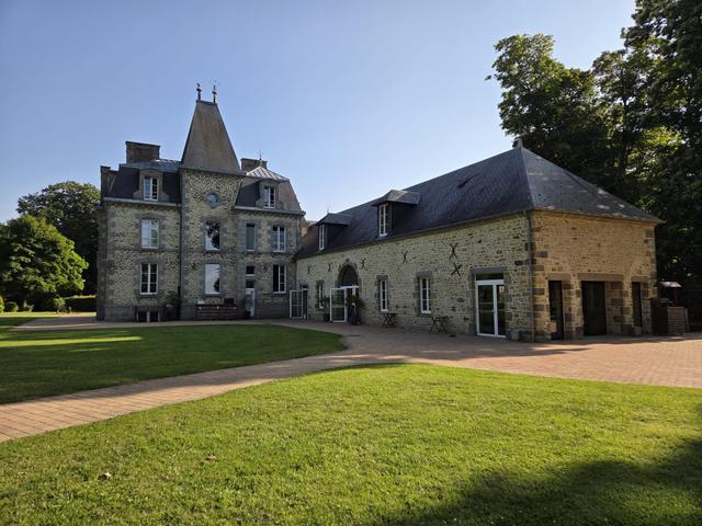 Les Châteaux de La Lucerne d'Outremer - 3