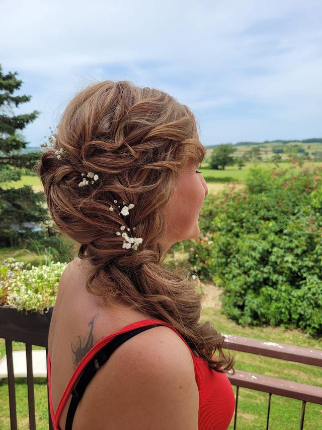 Wavy coiffure - 2