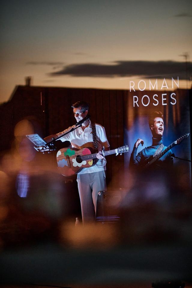 Roman Roses - 2