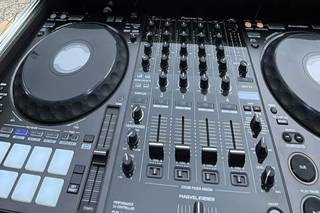 DJ Almma 4