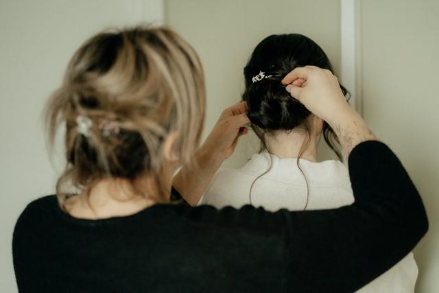 Claudia Reis Hair artist - 1