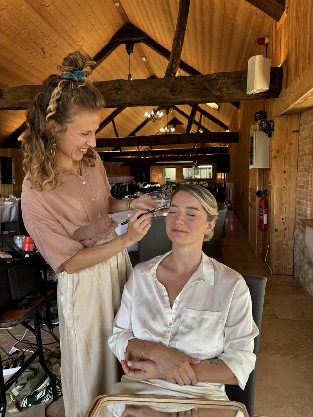 As Make Up - 3