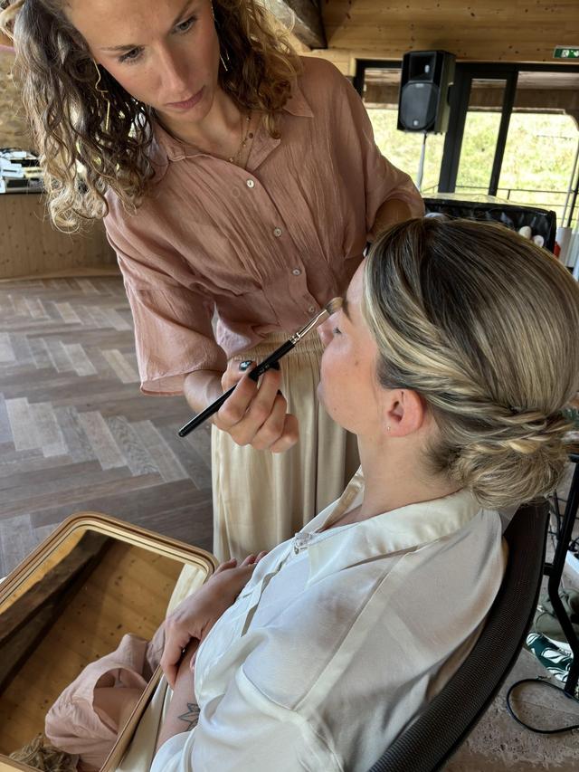 As Make Up - 4