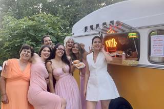 Poom Burger & Hot-dogs - 8