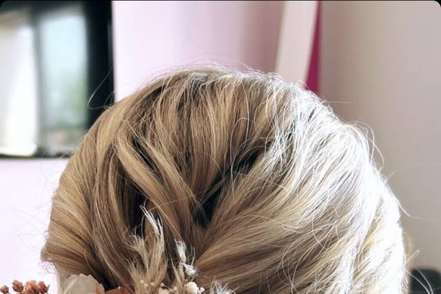 Agathe Hair and Make Up 1