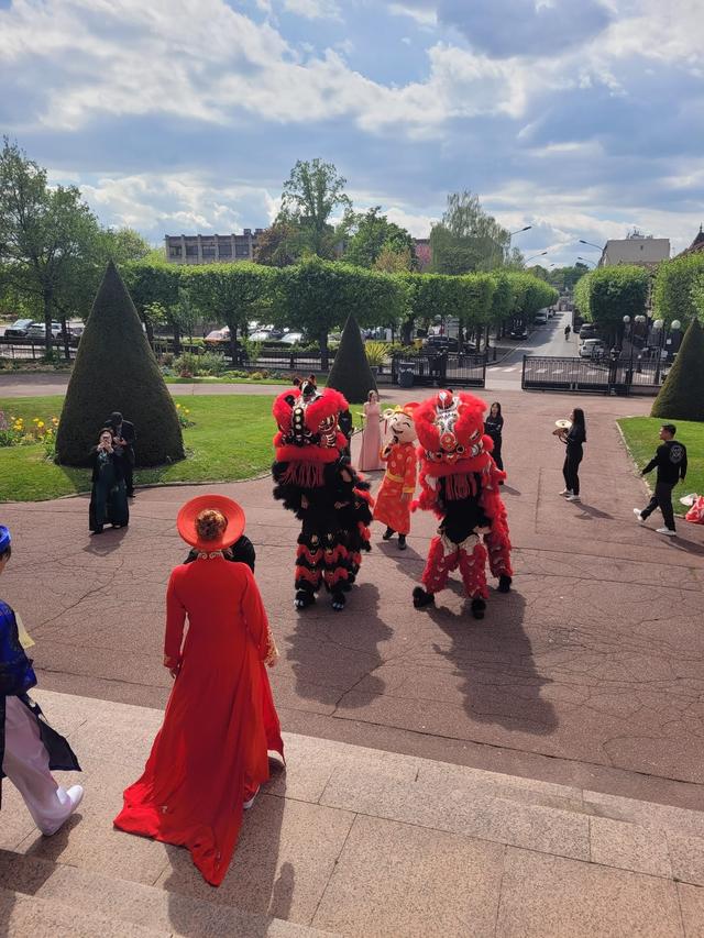13 Asie Spectacle - 2