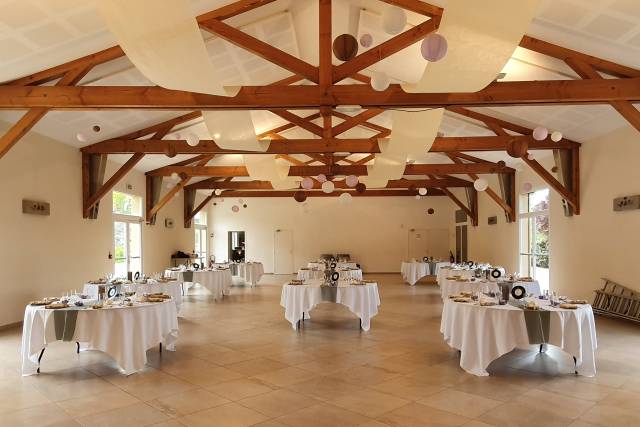 La Salle des Pertonnières 2