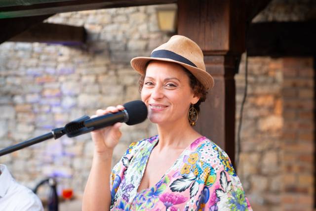 Ginger Brown - Live Music, Sax & DJ 4