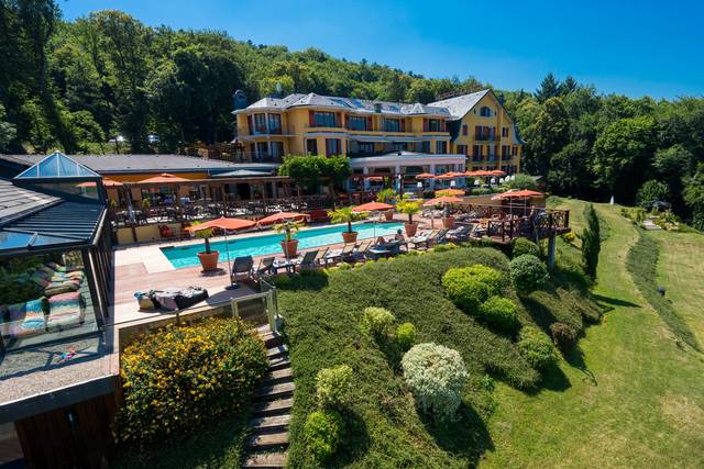 Les Trésoms - Lake & Spa Resort 1