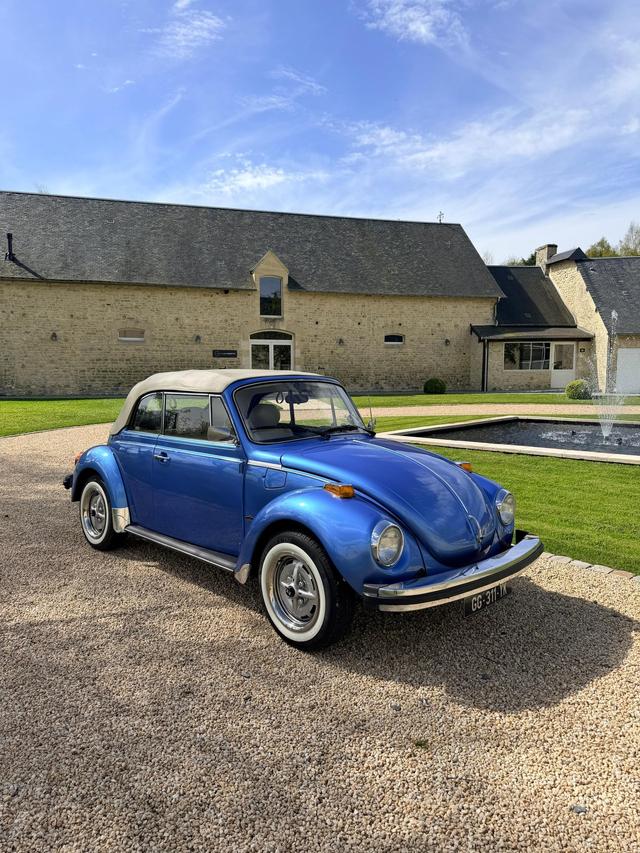 Love Car by Domaine de Cussy - 2