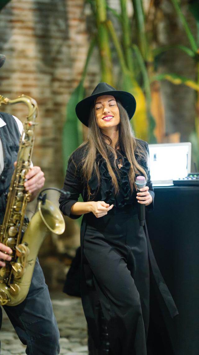 Julie Gonnet - Chanteuse - 2