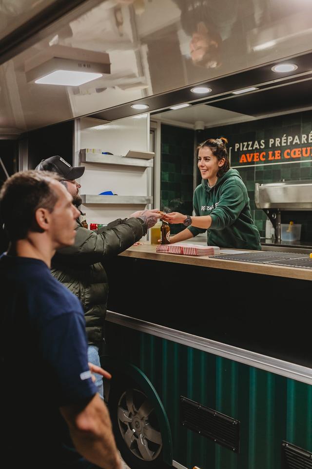 Pizza Cosy Truck - 2
