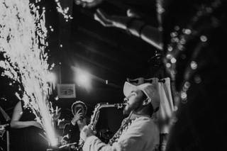 Sax Vibes - 5