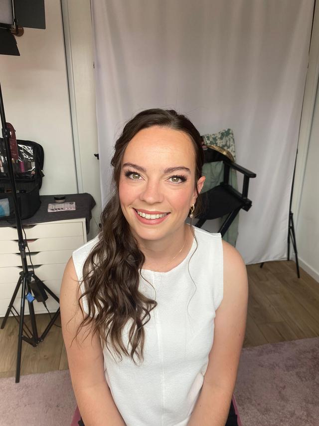 Emy Make Up - 2