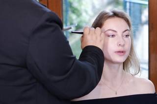 D&Z Agency - Coiffure & maquillage à domicile - 8