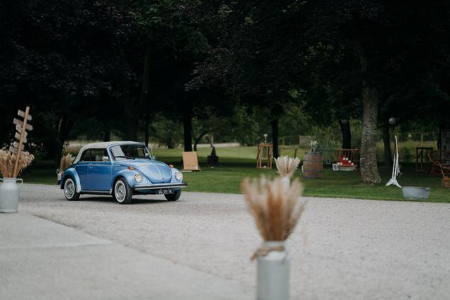Love Car by Domaine de Cussy - 1