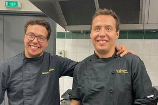 Les jumeaux authentiques - 13