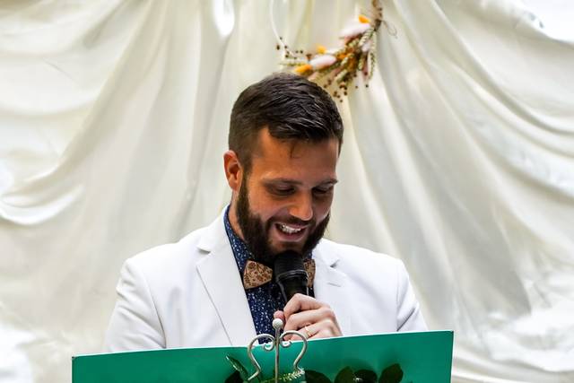 Dove - Officiant de Cérémonie 1
