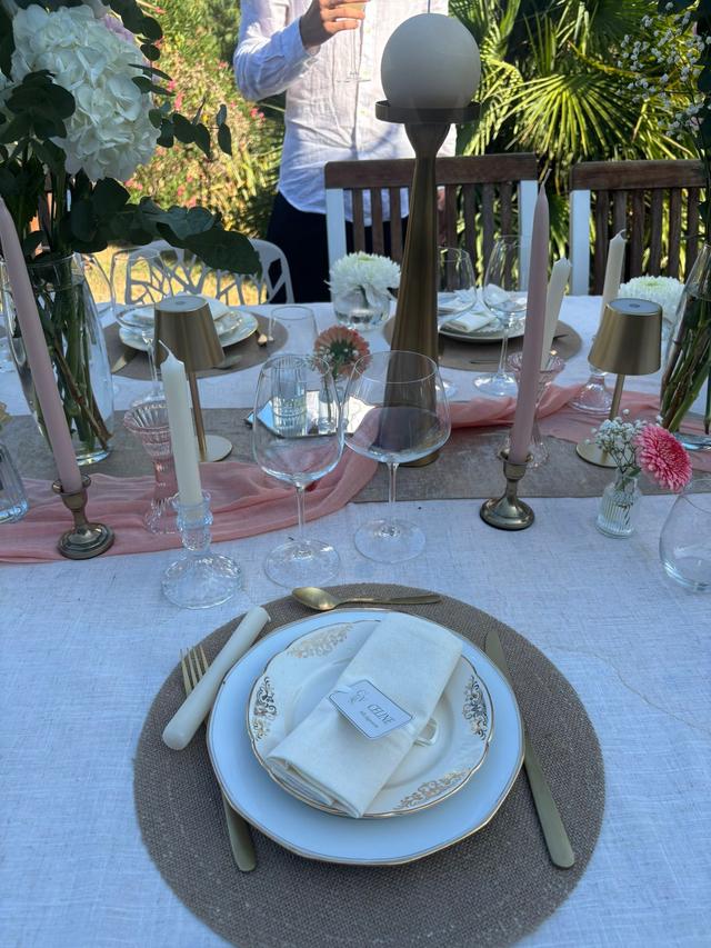 Charles & Eva - Les Tables - 2