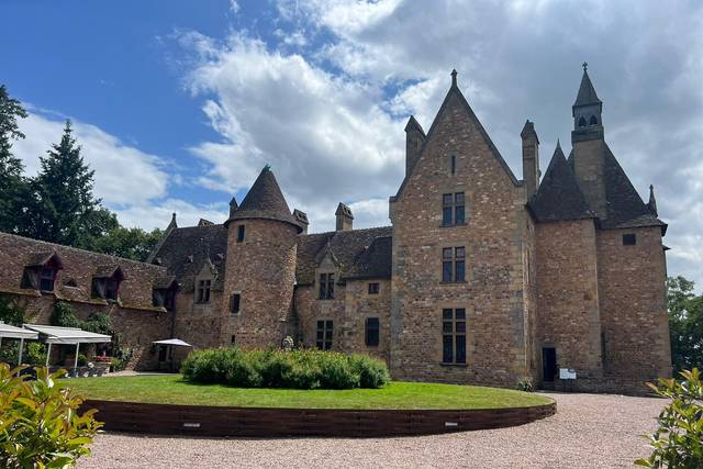 Château de Peufeilhoux 2