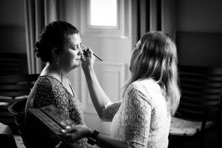 Laura B Hair & Makeup - 19