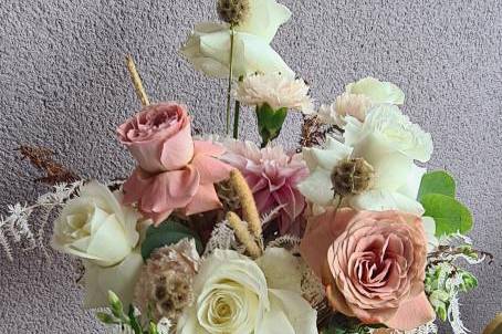 Gabriela florist design 5