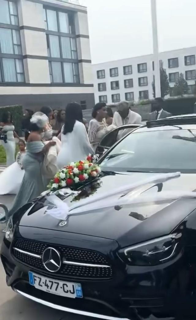 Dmskm Car - 2