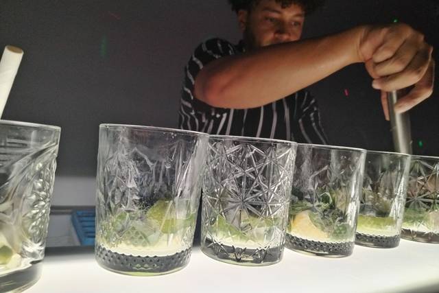 French Barmen 1