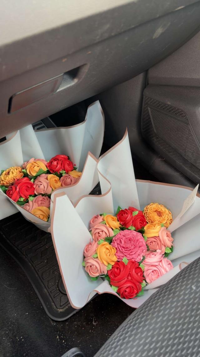 Flower's Cupcake - 1