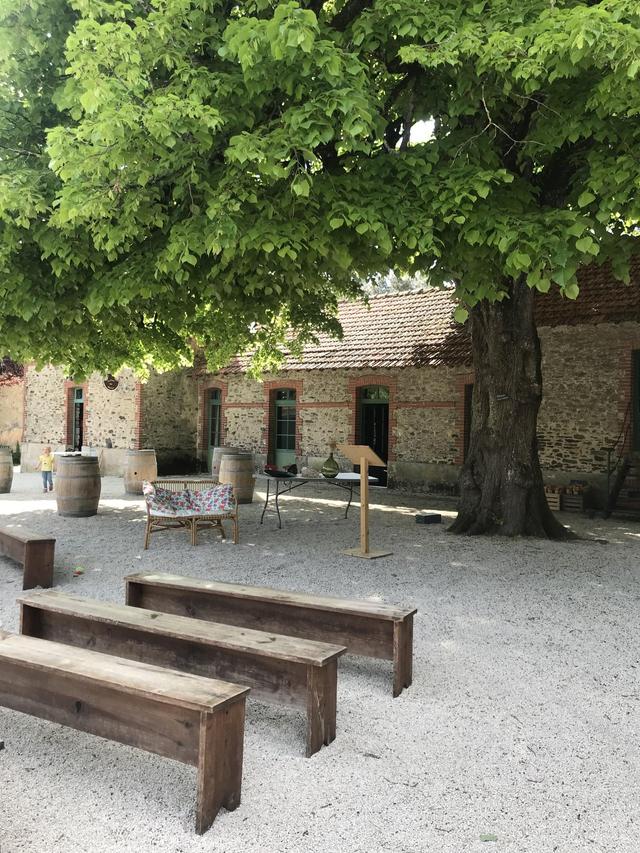 La Cour des Montys - 2