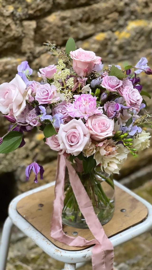 Lovely Instants - 2