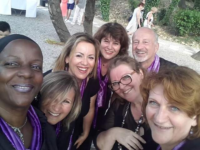 Right Spirit Gospel Singers - 1