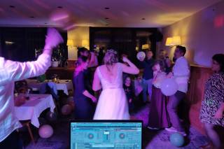 Jibenji - Pianiste juke-box & DJ - 12