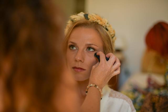 Amandine Poisson Makeup Artist 5