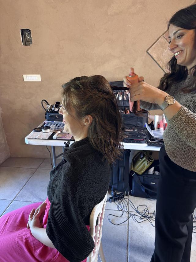 Marine Makeup Studio - 2