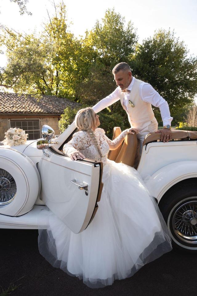 Prestige Car - 2