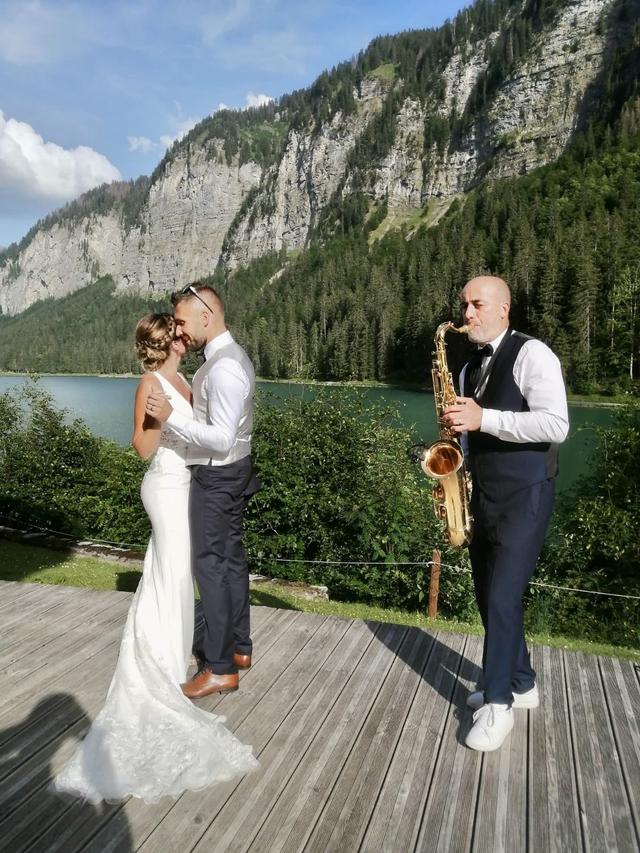 Dom DJ-Saxophoniste-Chanteur - 1