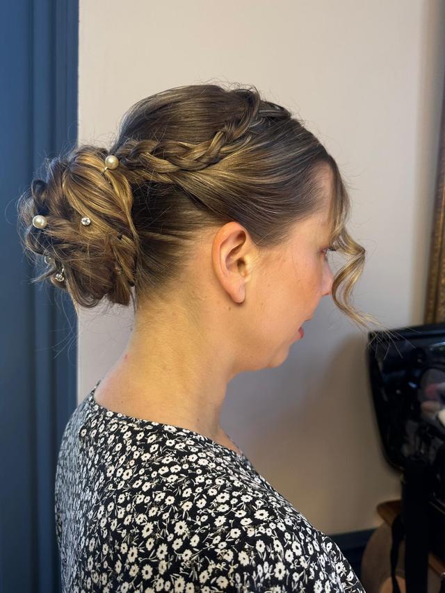 Samira Hair-Makeup - 4