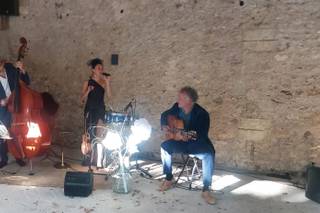 Marie Jeanne Swing - 5