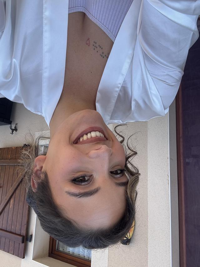 Anais Makeup - 1
