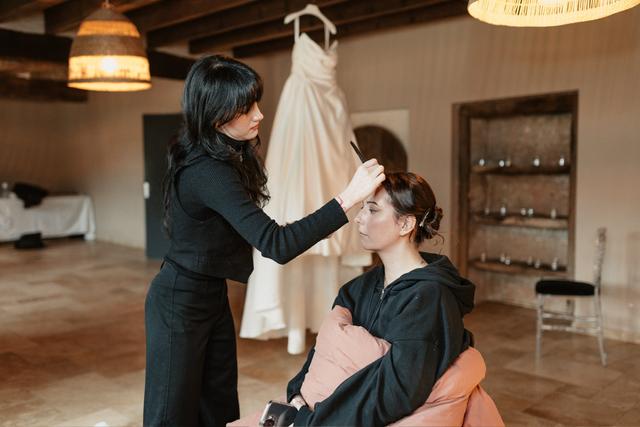 Mirage Makeup Artist - 1