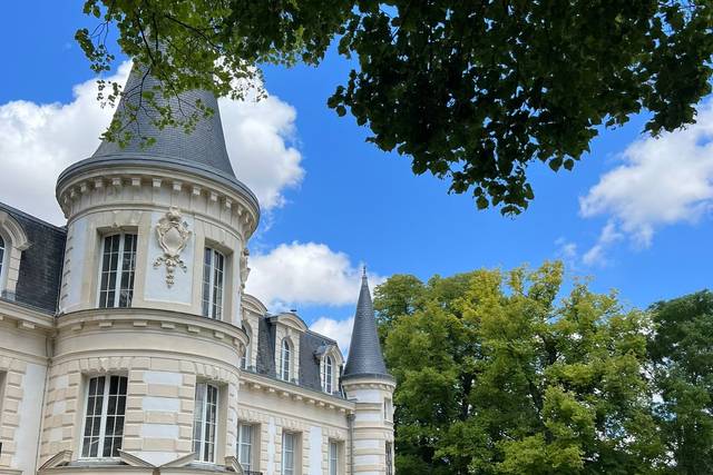 Le Château d'Hardricourt 2