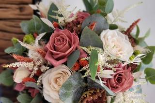 Magali Leonard Fleuriste Décoratrice - 20