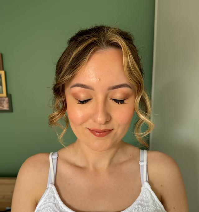 Noor Makeup Artist - 2