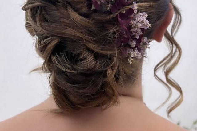 Marie hair styling and make-up 1